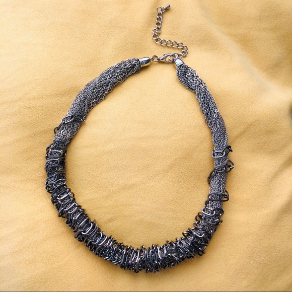 Statement Chain Necklace - Picture 2 of 3